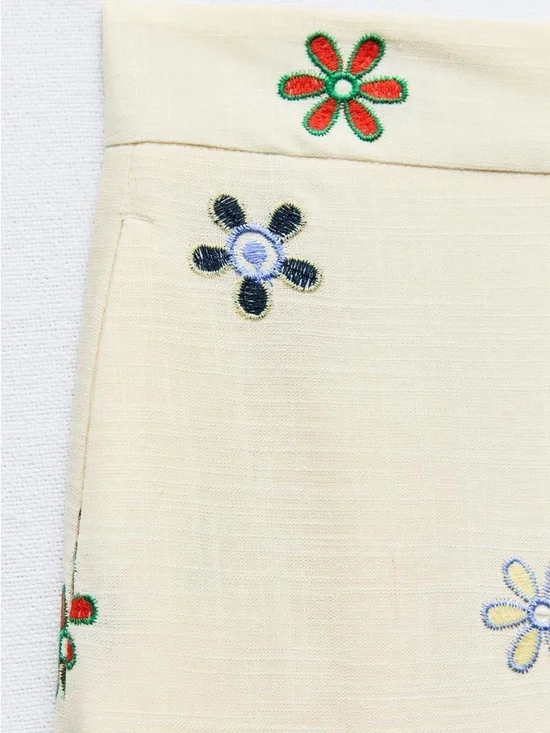 ZARA FLORAL EMBROIDERED CULOTTES
MULTICOLORED - Picture 7 of 9